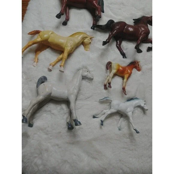 Vintage Imperial Toy Horses copyright 1975 lot - Picture 4 of 12